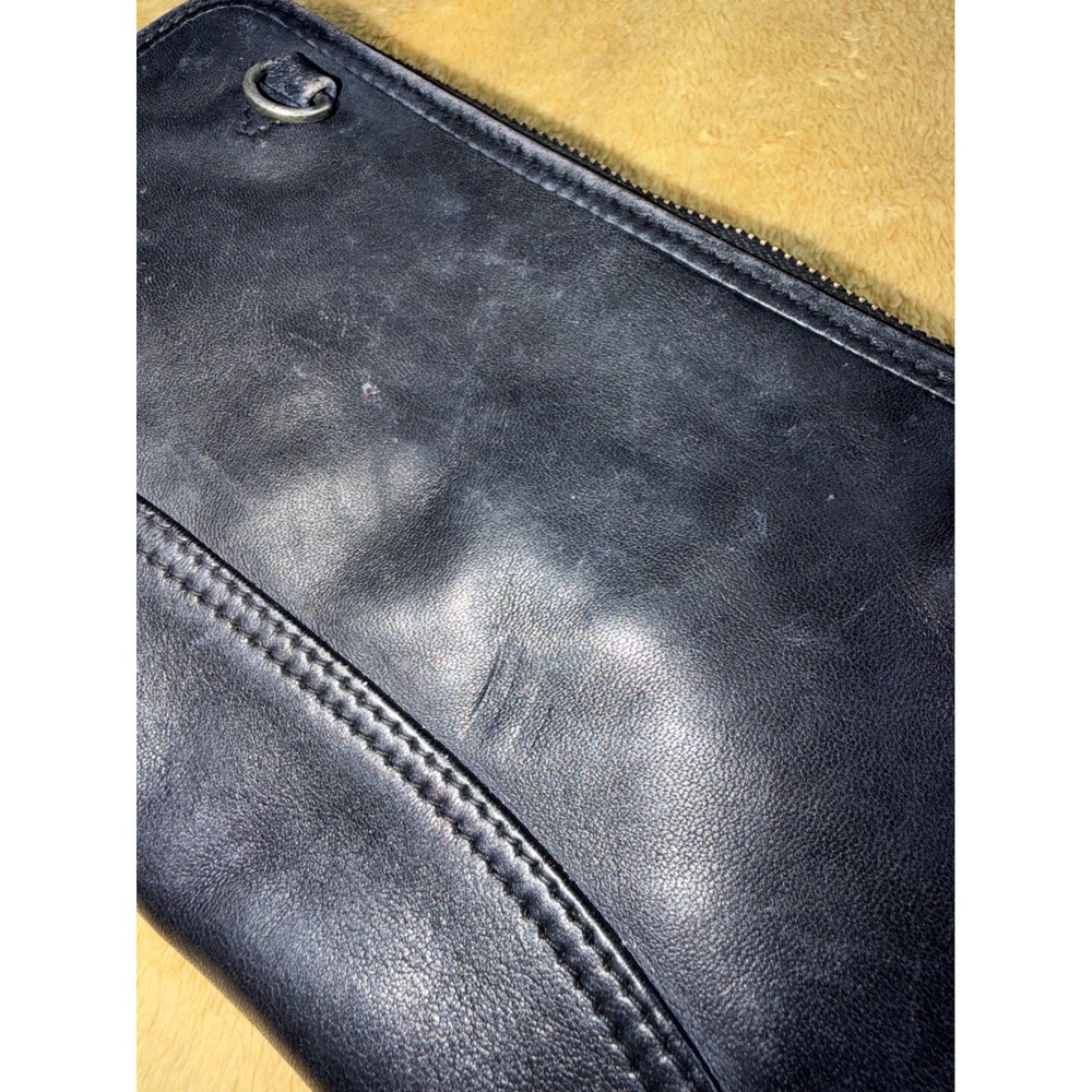 Free People We The Free Black Leather Zip Around Wallet Clutch Hand Strap - Picture 8 of 10